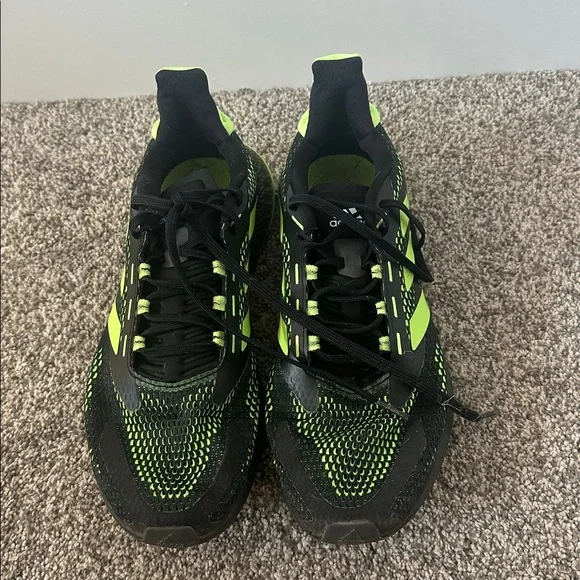 Adidas Men's Black and Neon Green Athletic Shoes size 13 - Picture 2 of 7